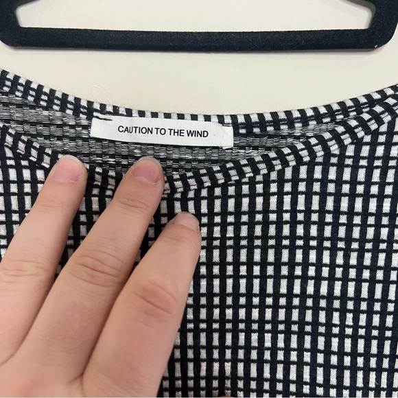 caution to the wind dress - Picture 3 of 6